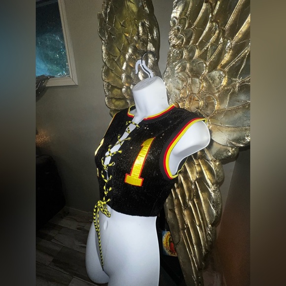 Sassy & Bold: Shane Justin Sequin Lace-Up Crop Top, Small - Picture 7 of 15